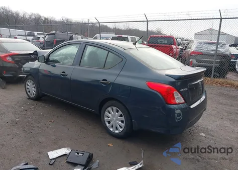 2017 Nissan Versa 1.6 S+ из США, поврежденный, VIN 3N1CN7AP0HL869704